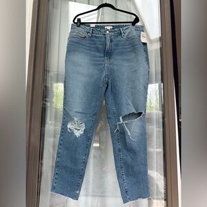 NWT Good American Boyfriend Blue Jeans with Vintage Wash